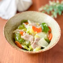 油不使用でヘルシー【塩麹四宝菜】