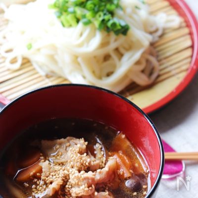 豚肉と新玉ねぎの肉汁つけうどん