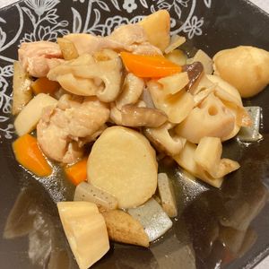 すみれの作ってみた!投稿(我が家のおせち・根菜たっぷり筑前煮)