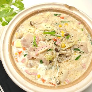 とのちゃまの作ってみた!投稿(【旨み凝縮！ちゃんぽん風鍋】天才的に旨い！〆まで絶品♡)