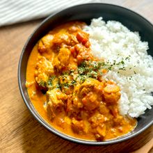 こんなに簡単！？【ほろっとチキンの濃厚バターチキンカレー♡】