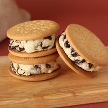 【ご褒美レーズンサンド】市販クッキーで簡単！混ぜて挟むだけ♪