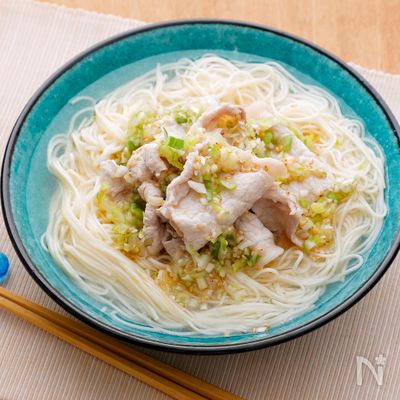 \ネギだれがやみつき! /塩だれ豚しゃぶそうめん
