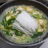 鶏団子とチンゲン菜の春雨スープ（鶏団子ふんわり）の工程5
