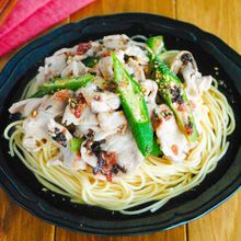 豚しゃぶとオクラの梅そうめん風
