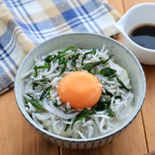 秒で完成！しらすとろろ丼