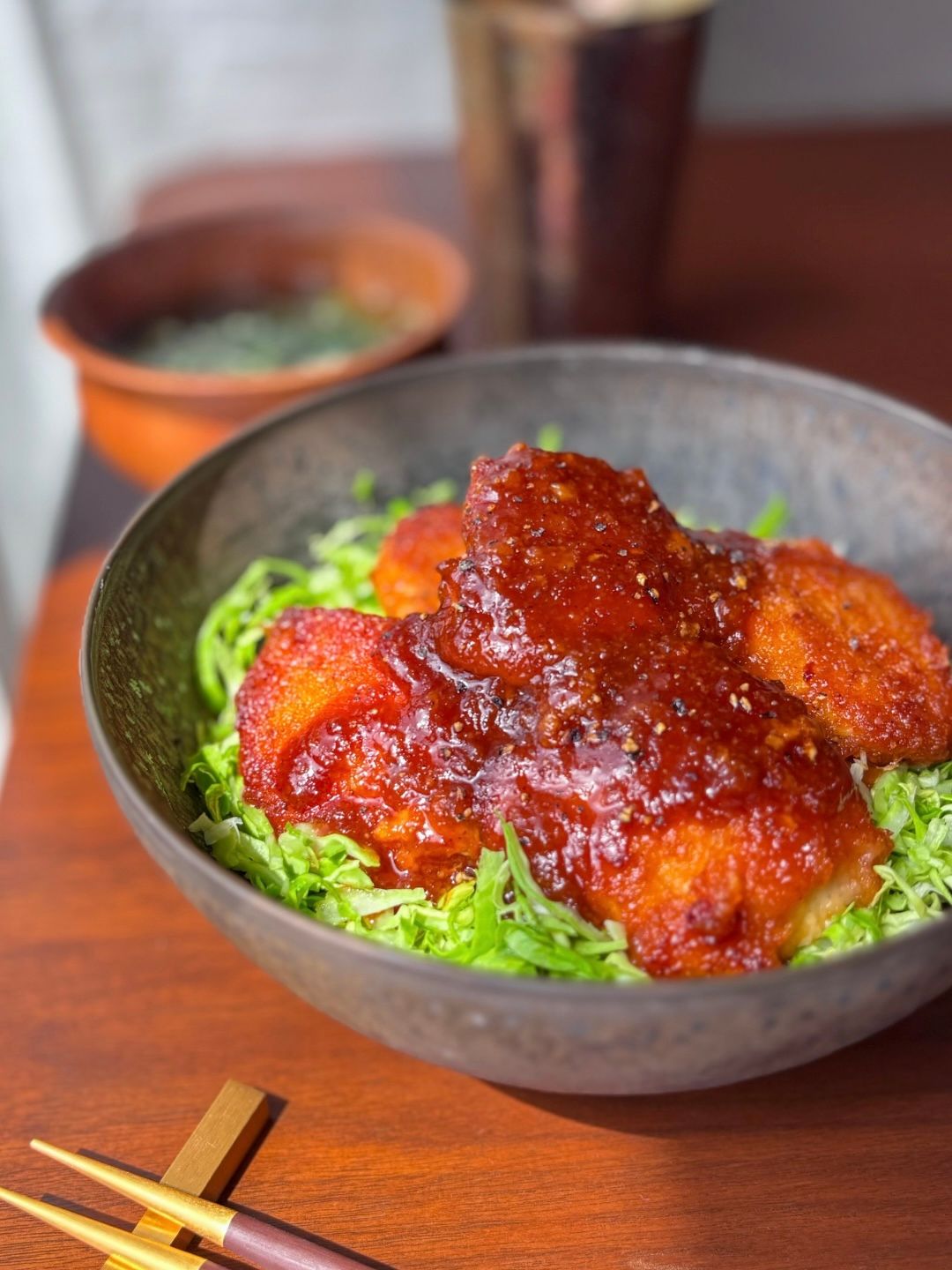 鶏むね肉で簡単に🐔柔らかソースカツ丼 | レシピサイトNadia