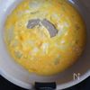 【キャベツとひき肉とふんわり玉子の味噌にんにく炒め】彩り◎の工程1