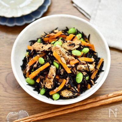 \レンジで5分/枝豆とツナのひじき煮