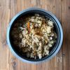 リピート確定！【鶏肉と舞茸の炊き込みご飯】甘辛味の黄金比♩の工程3