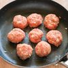 【ワンパン！トマト煮込みハンバーグ】ソースたっぷり♡の工程2