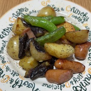 チコリーナの作ってみた!投稿(新じゃがとナスとウインナーのぺペロン炒め＊シンプルにうまい！)
