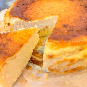 まっちゃの作ってみた!投稿(【我が家のバスクチーズケーキ】簡単♡混ぜて焼くだけ♪)