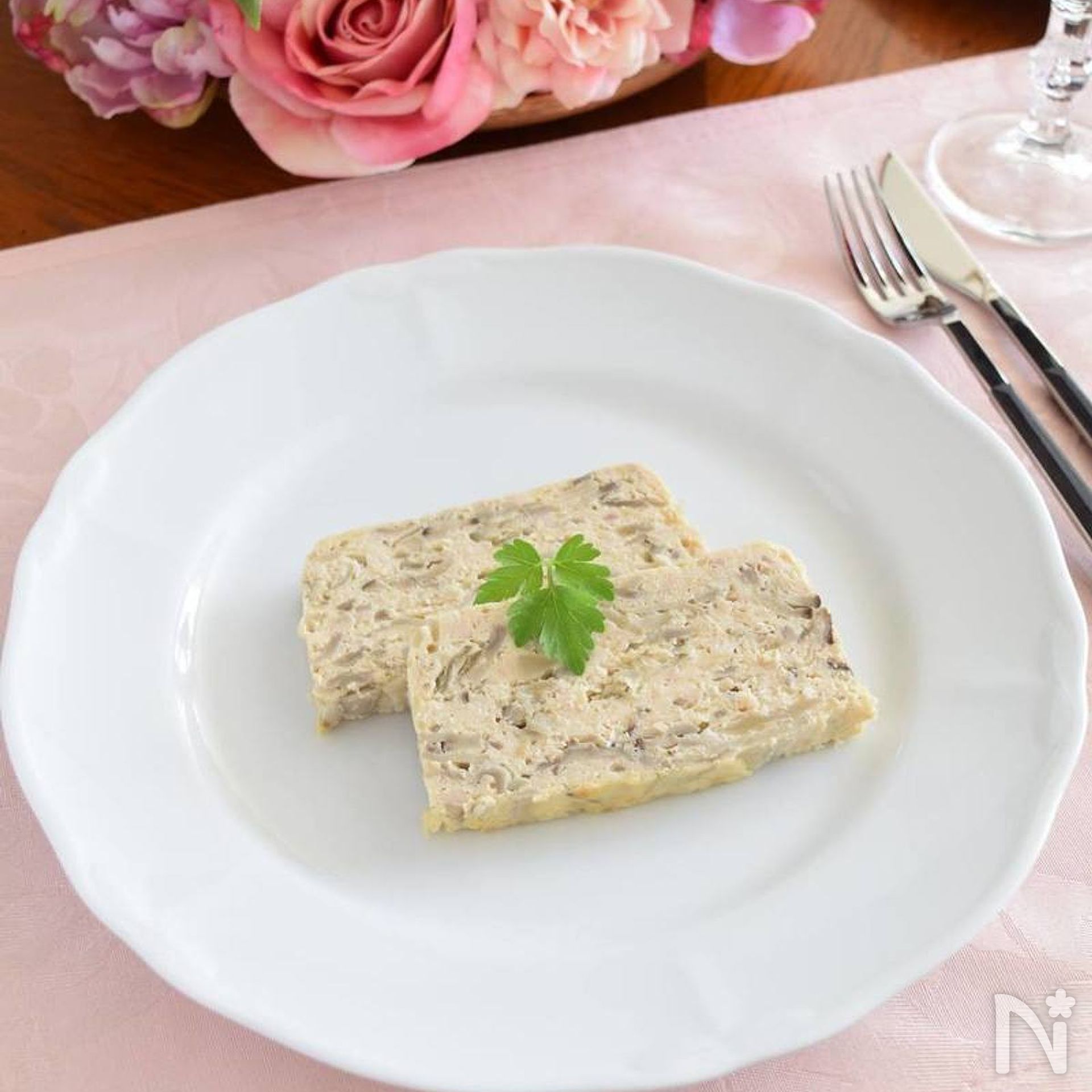 大人の食卓♡鶏肉と茸のテリーヌ フランス料理で作り置き | レシピサイトNadia