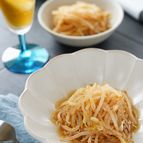 食材一つで簡単！麺つゆが決め手の絶品辛味もやし【おつまみ】