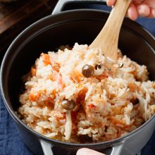 トマトとカニカマの洋風炊き込みご飯【#簡単#時短#節約】