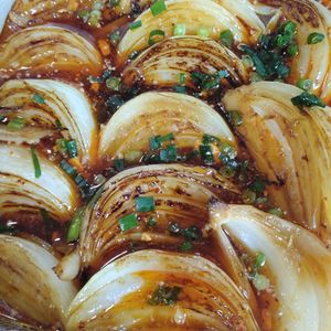 ゆみの作ってみた!投稿(【やみつき新玉ねぎの中華風マリネ】作業10分！ご飯おかわり)