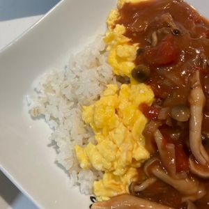 すみれの作ってみた!投稿(【とろたまオムハヤシ】ルウ不要♡胃袋を掴む愛情ごはん♬)