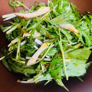 aaaaの作ってみた!投稿(簡単！さっぱり美味しい☆『水菜とちくわの梅ポンおかかサラダ』)