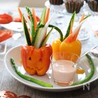 パプリカカップの野菜スティック　たらこディップ