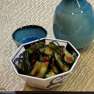 楽ラク手抜キッチン🐶🐾の作ってみた!投稿(定番！居酒屋おつまみ『きゅうりの浅漬』)