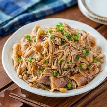 【ご飯必須おかず】豚バラ肉とえのきのオイスターポン酢炒め