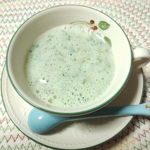 M＊Pの作ってみた!投稿(調味料はたったの2つ！爆速でできる★きゅうりの冷製スープ)