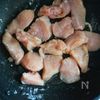 夏はこれ♪鶏むね肉の冷やし薬味漬けの工程1