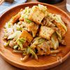 『豚バラキャベツと厚揚げのピリ辛胡麻味噌炒め』10分簡単☆