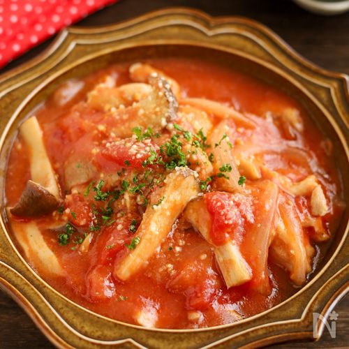 鶏肉とエリンギのトマトクリームシチュー【米粉で簡単！】