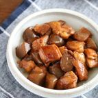 作りおき＆お弁当にも＊鶏肉とこんにゃくの照り煮