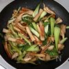 ［ちくわと青梗菜と舞茸のバター醤油炒め］すぐできる！簡単副菜の工程3