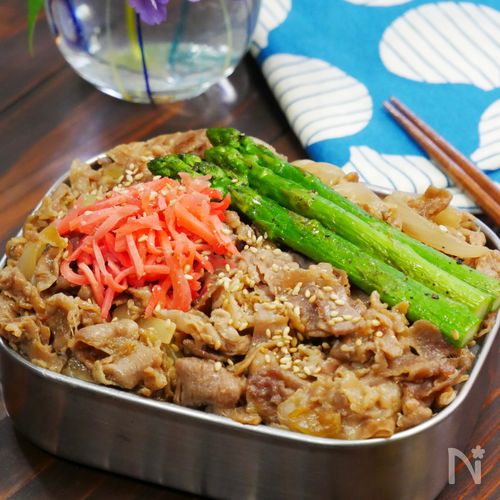 豚薄切り肉で時短♪ごはんがすすむ生姜焼き丼【お弁当にも】