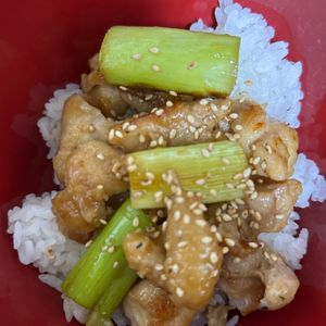 ふうちゃんの作ってみた!投稿(【天才的♡絶品すぎる焼き鳥丼】ごはんが足りなくなるほど美味◎)