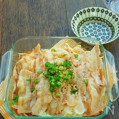 レンジで簡単!豚キャベもやしの重ね蒸しオイレモンだれ