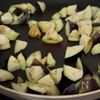 出汁を感じる♪茄子の和風キーマカレーの工程1