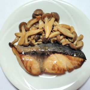 ふうかの作ってみた!投稿(【ぶりのレモンバターソテー】爽やかなレモン香る♪)