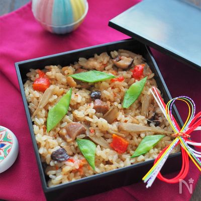 もち米不要!炊飯器で鶏おこわ
