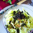 【らくレピ】材料２つ包丁不要＊やみつき春キャベツと海苔ナムル