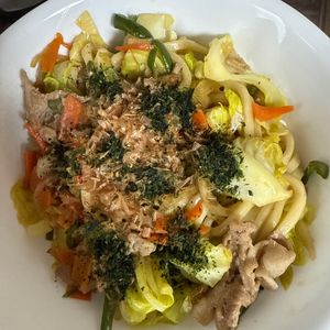 かよの作ってみた!投稿(だし醤油焼きうどん)