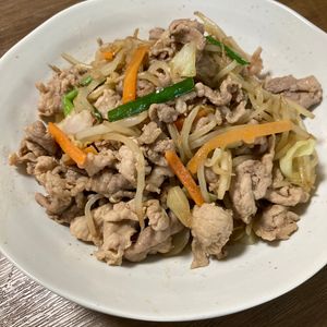 Mariの作ってみた!投稿(【ごちそう肉野菜炒め】旨すぎ!ご飯が進む人気の味付け♡)