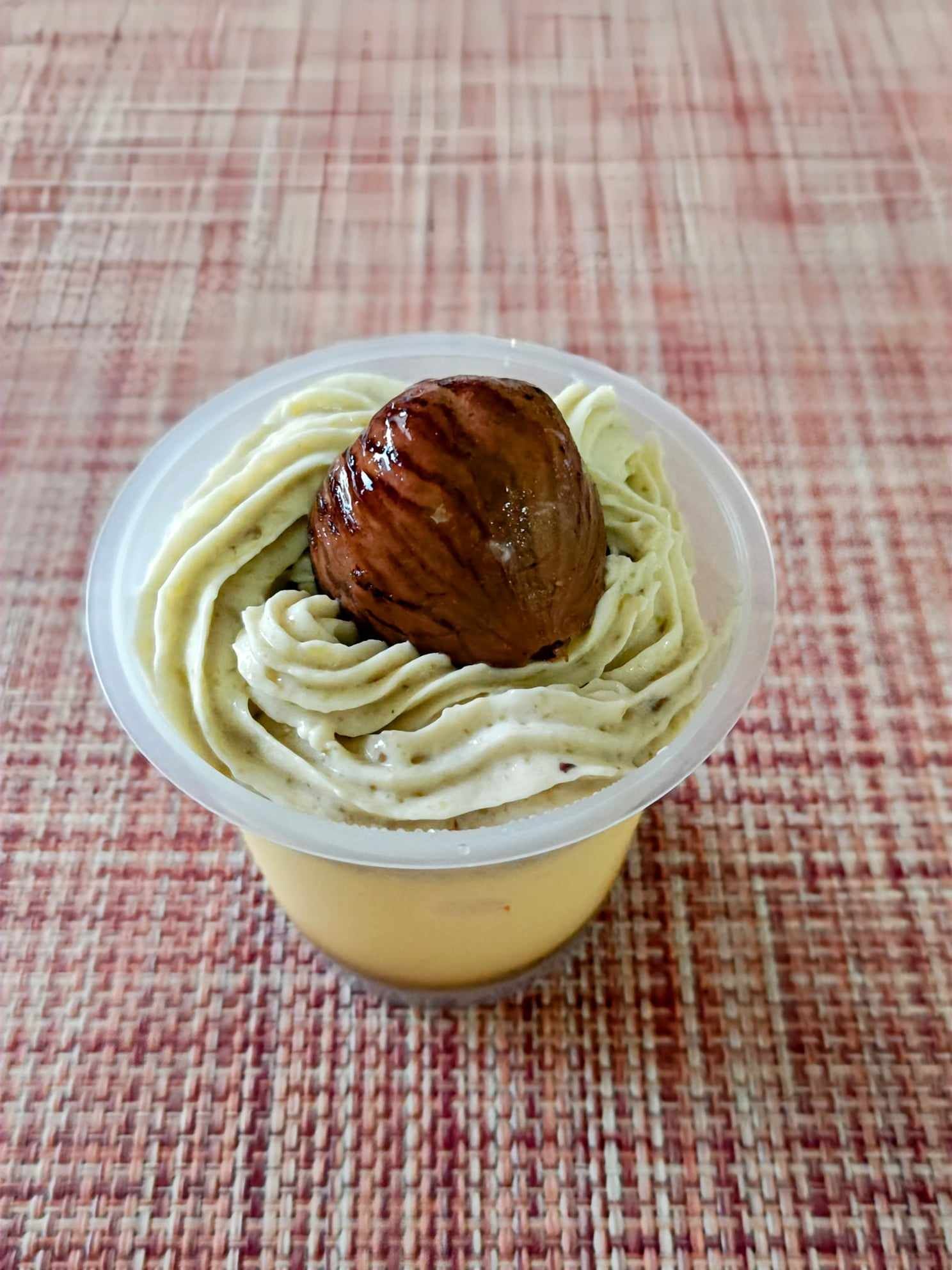 モンブランプリン HOKUNYU マロンを味わうモンブラン風プリン（北海道乳業