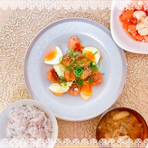 にゃ〜むずの作ってみた!投稿(【照りたま豚こまボール】虜になる旨さのやみつきおかず♡)