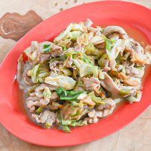焼肉のたれで味付け簡単♪豚肉とキャベツのみそ炒め