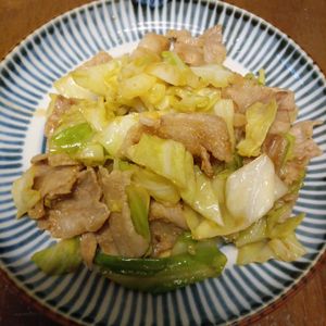 907307の作ってみた!投稿(【パパッと10分！豚バラとキャベツのみそ炒め】簡単すぐできる)