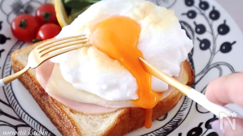 ひと手間de至福の朝ごはん♡エッグinクラウド トースト | レシピサイト