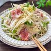 抱えて食べたい♪【新玉ねぎと生ハムのマリネ】の工程1
