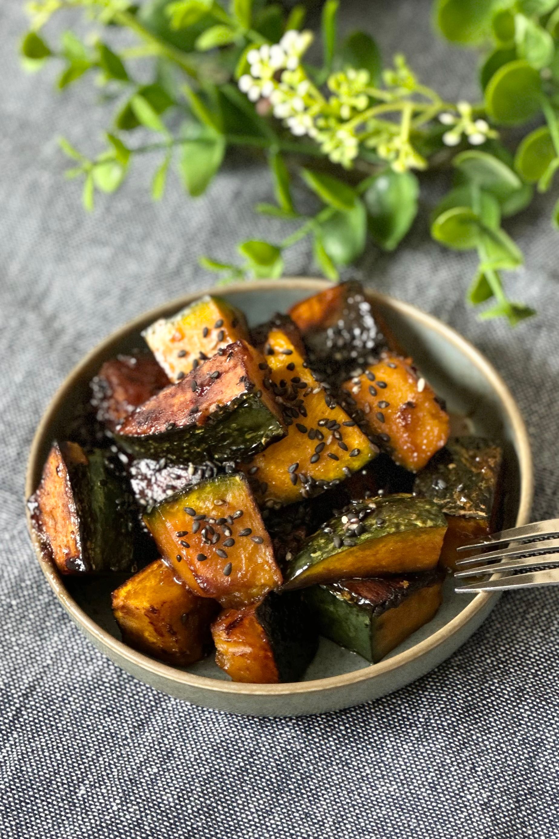 ワンパンで幸せ♡かぼちゃで大学芋風 | レシピサイトNadia