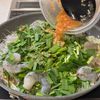 ワンパンで簡単♬海老とひき肉のうま辛麻婆春雨♬の工程3