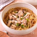 【鶏肉と長ねぎの和風スープパスタ】ワンパン♪白だしで作る！